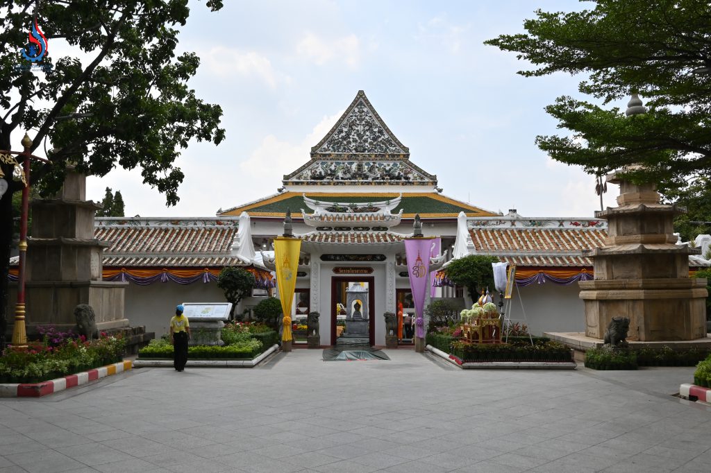 กรมโรงงานฯ ร่วมเข้าเฝ้าทูลละอองธุลีพระบาทรับเสด็จในการพระราชพิธีทรงบำเพ็ญพระราชกุศลถวายผ้าพระกฐิน พุทธศักราช 2566 ณ วัดราชโอรสาราม