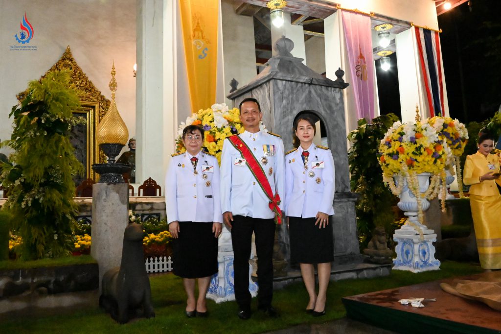 กรมโรงงานฯ ร่วมเข้าเฝ้าทูลละอองธุลีพระบาทรับเสด็จในการพระราชพิธีทรงบำเพ็ญพระราชกุศลถวายผ้าพระกฐิน พุทธศักราช 2566 ณ วัดราชโอรสาราม