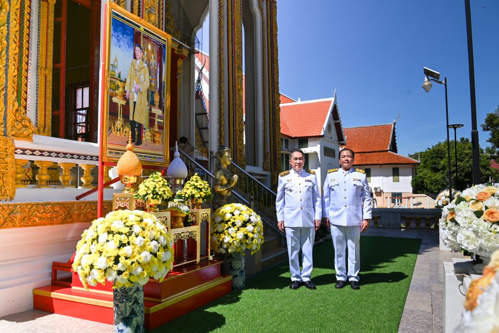 กรมโรงงานฯ ร่วมอัญเชิญผ้าพระกฐินพระราชทานของกระทรวงอุตสาหกรรม ทอดถวาย ณ วัดโบสถ์ จังหวัดสิงห์บุรี