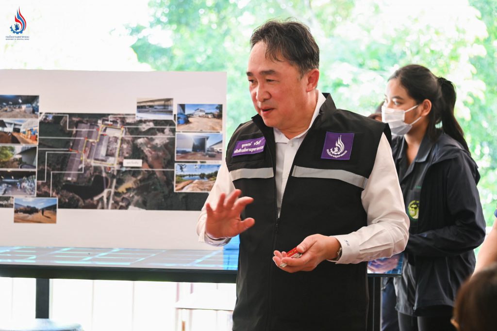 นายจุลพงษ์ ทวีศรี อธิบดีกรมโรงงานอุตสาหกรรม