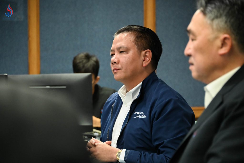 นายพรยศ กลั่นกรอง รองอธิบดีกรมโรงงานอุตสาหกรรม