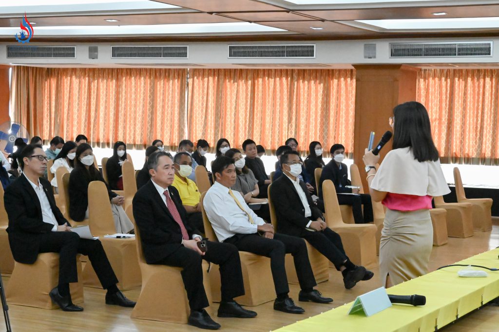 การสัมมนาเชิงปฏิบัติการ"ทบทวนยุทธศาสตร์และจัดทำแผนปฏิบัติราขการ ของ กรอ.