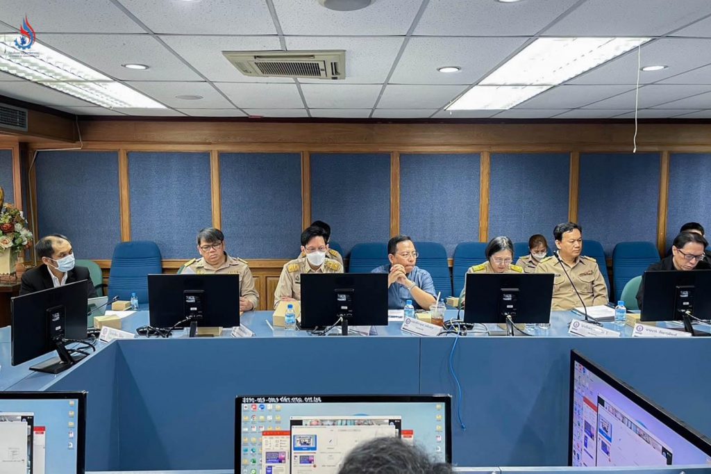 ผู้บริหารกรมโรงงานอุตสาหกรรม ในฐานะคณะทำงานฯ