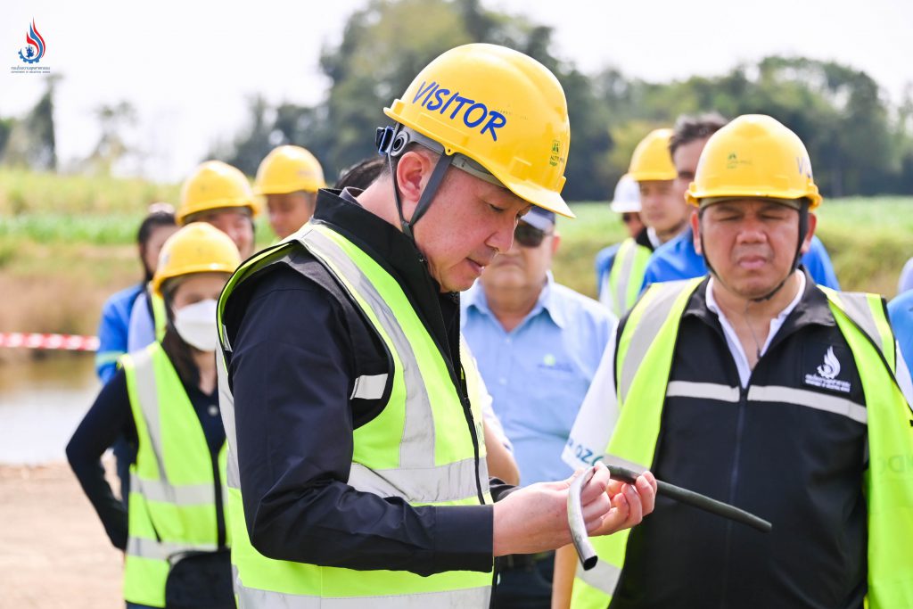 นายจุลพงษ์ ทวีศรี อธิบดีกรมโรงงานอุตสาหกรรม