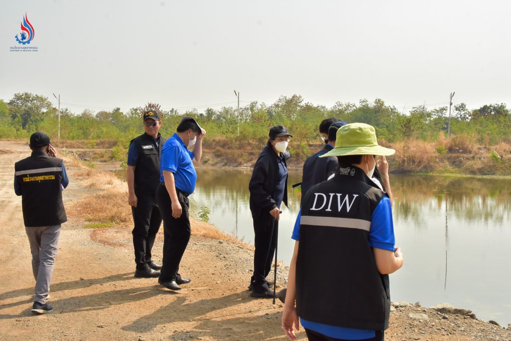 รองอธิบดีกรมโรงงานฯ ลงพื้นที่ตรวจติดตามผลการฟื้นฟูแหล่งน้ำผิวดินและน้ำใต้ดินของ บ. เอกอุทัย (สาขาศรีเทพ) เพชรบูรณ์