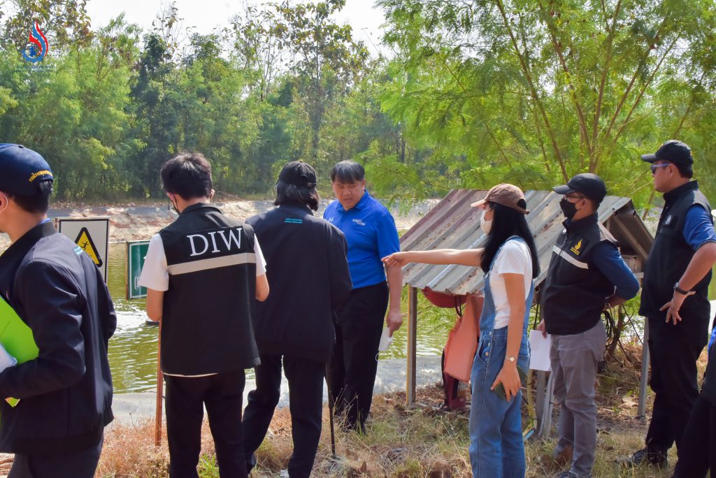 รองอธิบดีกรมโรงงานฯ ลงพื้นที่ตรวจติดตามผลการฟื้นฟูแหล่งน้ำผิวดินและน้ำใต้ดินของ บ. เอกอุทัย (สาขาศรีเทพ) เพชรบูรณ์