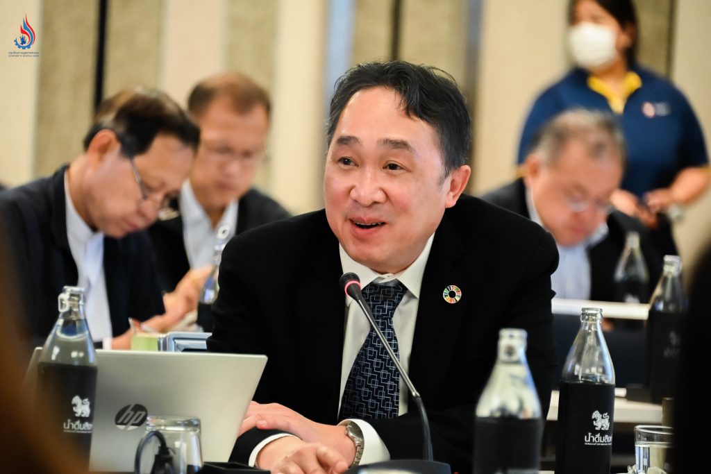 นายจุลพงษ์ ทวีศรี อธิบดีกรมโรงงานอุตสาหกรรม