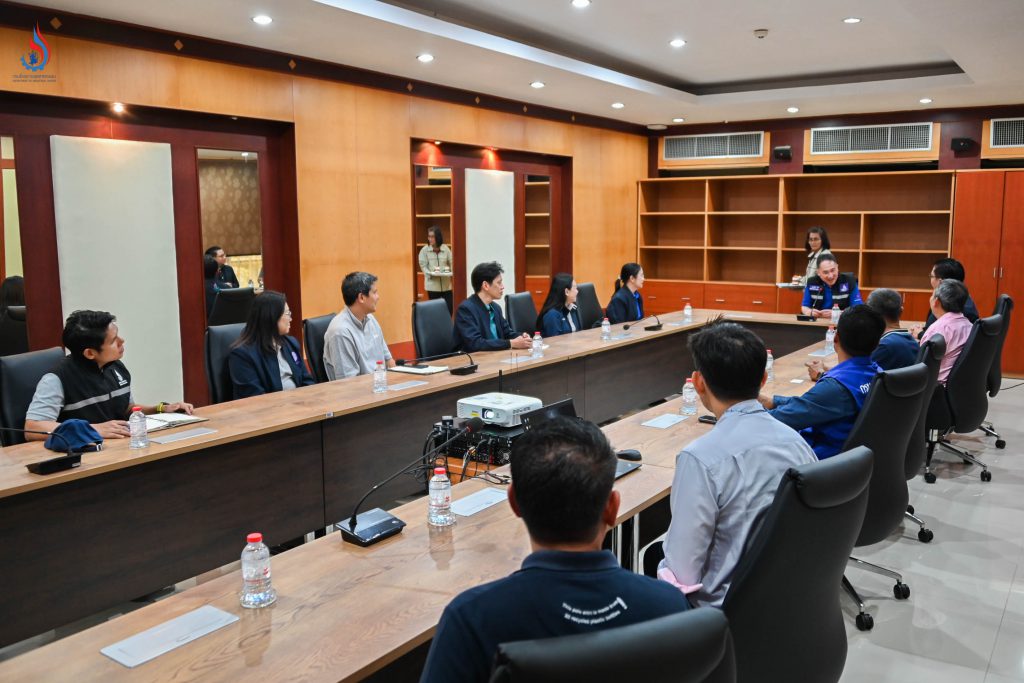 ได้รับฟังปัญหาอุปสรรคการประกอบกิจการ