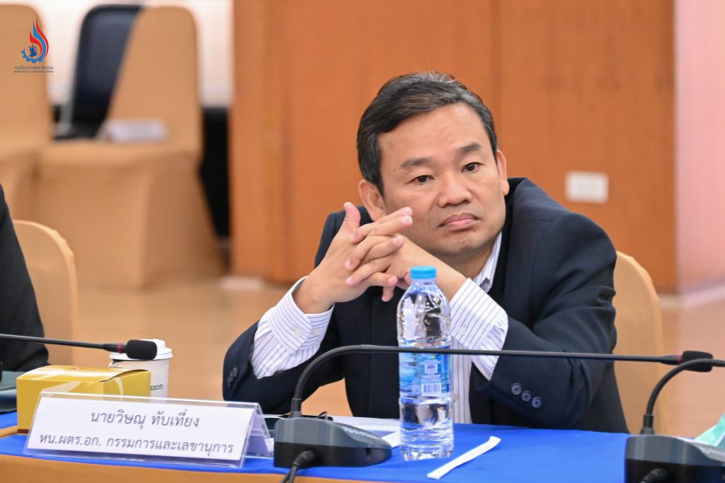 นายวิษณุ ทับเที่ยง หัวหน้าผู้ตรวจราชการกระทรวงอุตสาหกรรม น