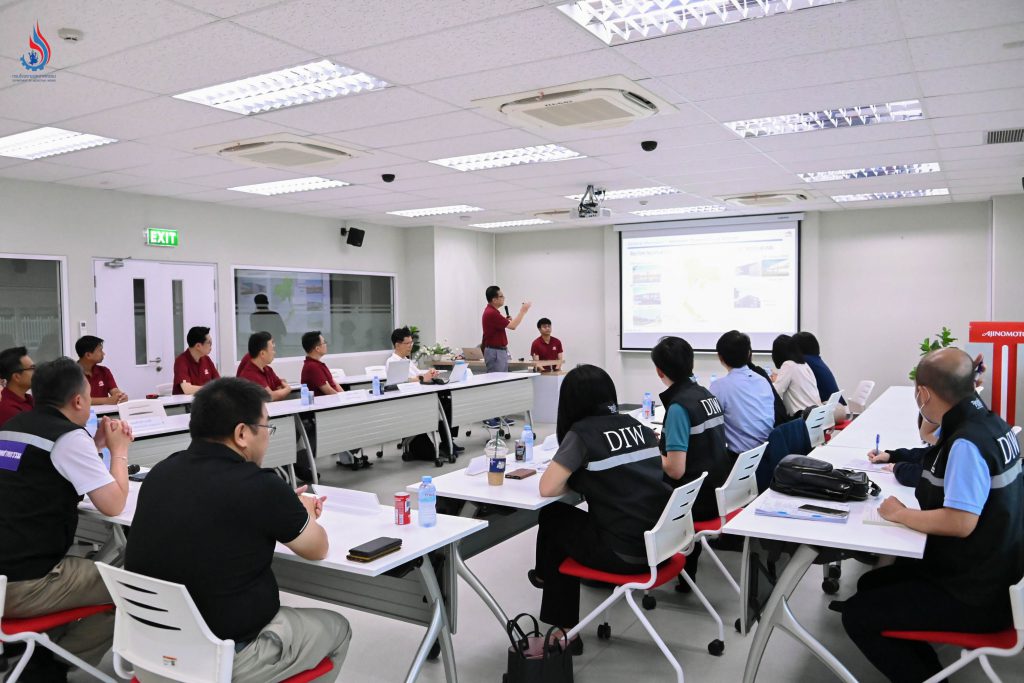 มุ่งเน้นการพัฒนาอุตสาหกรรมที่นำของเสียที่มีศักยภาพให้สามารถนำกลับมาเป็นวัตถุดิบเพื่อใช้ประโยชน์ใหม่