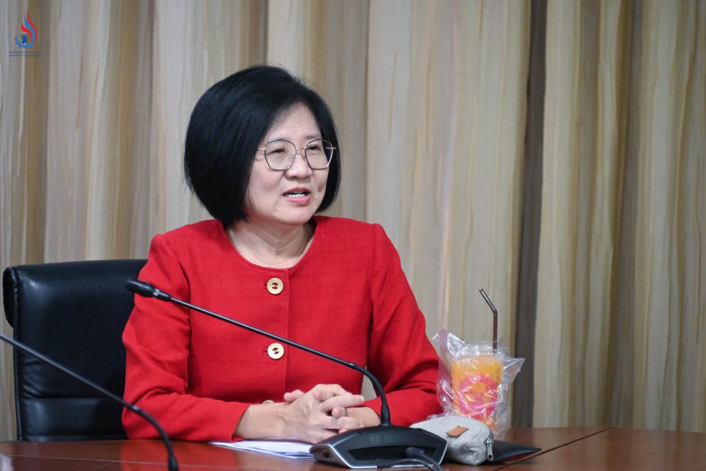 นางอัญชลี ยิ่งทวีสิทธิกุล นักวิทยาศาสตร์เชี่ยวชาญ (ผู้เชี่ยวชาญเฉพาะด้าน)