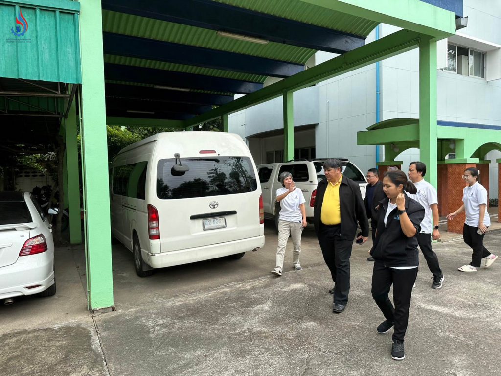 รองอธิบดีกรมโรงงานฯ ตรวจเยี่ยม ให้กำลังใจ เจ้าหน้าที่ศูนย์วิจัยและเตือนภัยมลพิษโรงงานภาคตะวันตก