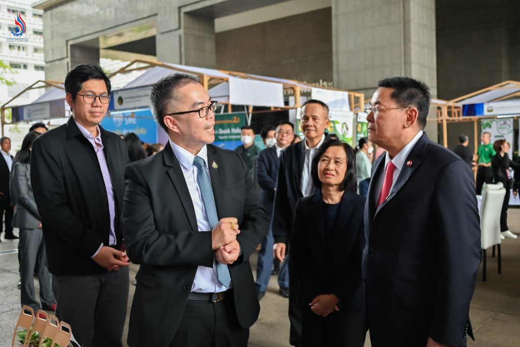 กรมโรงงานอุตสาหกรรม โดย สำนักงานทะเบียนเครื่องจักรกลาง พร้อมส่งเสริมผู้ประกอบการนำเครื่องจักรมาแปลงเป็นทุน