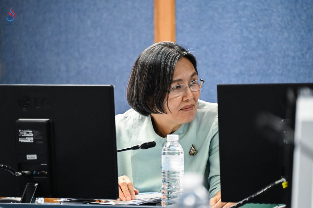 นางจินดา เตชะศรินทร์ ผู้อำนวยการกองกฎหมาย