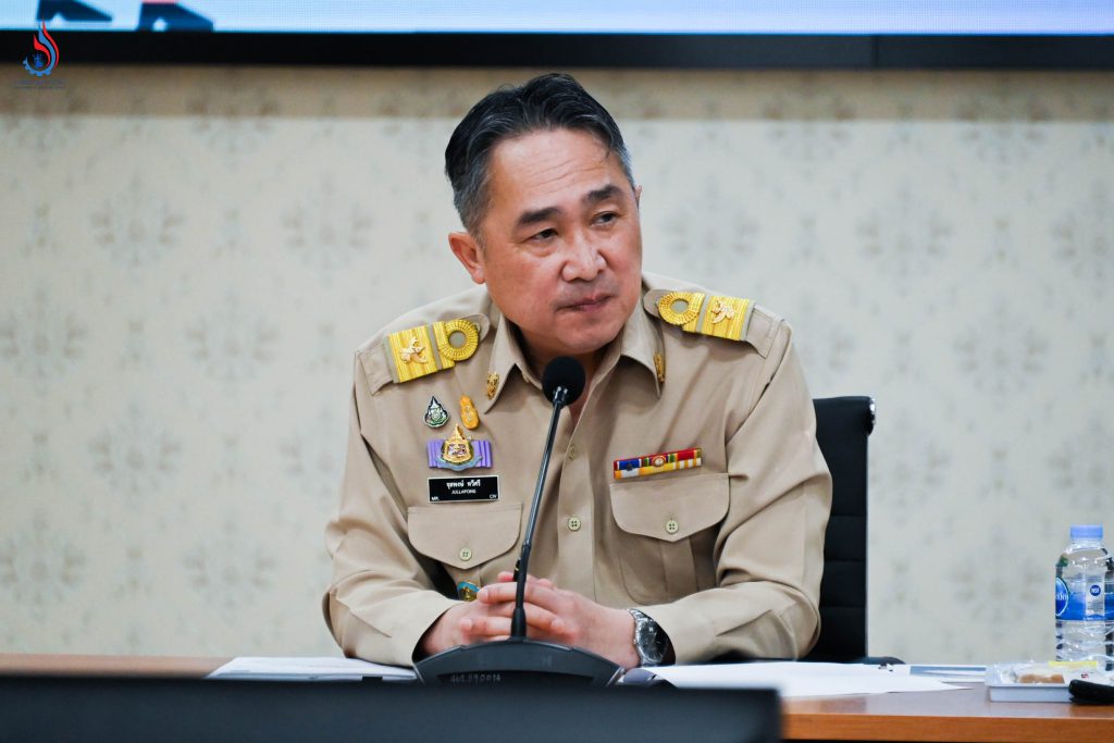 นายจุลพงษ์ ทวีศรี อธิบดีกรมโรงงานอุตสาหกรรม