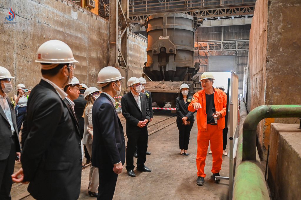 เยี่ยมชมขั้นตอนกระบวนการการรีไซเคิลถ่านไฟฉาย ณ บริษัท ยูเอ็มซี เม็ททอล จำกัด