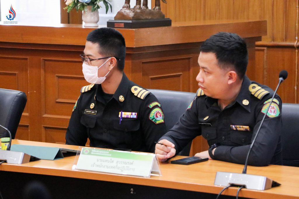 กรมโรงงานฯ ร่วมประชุมหารือแนวทางแก้ไขมลพิษฝุ่นจากรถยนต์ และการจัดการซากรถยนต์สิ้นสภาพในพื้นที่ กทม.