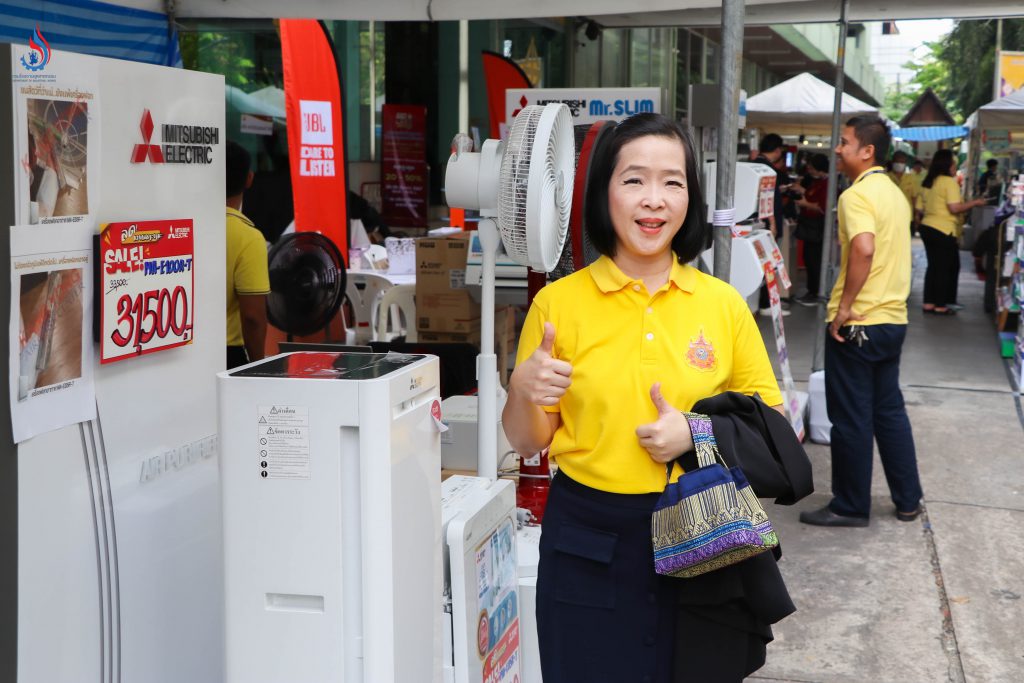 งานมหกรรมสินค้าคุณภาพได้มาตรฐานราคาโรงงาน