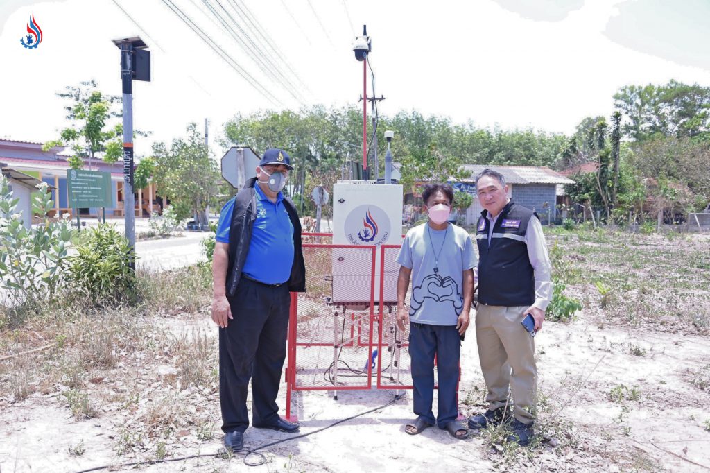 อธิบดีกรมโรงงานฯ ร่วมต้อนรับ #นายกรัฐมนตรี พร้อม รัฐมนตรีฯ พิมพ์ภัทรา ลงพื้นที่ตรวจติดตามการแก้ไขปัญหาเหตุเพลิงไหม้ “วินโพรเสส จ.ระยอง”