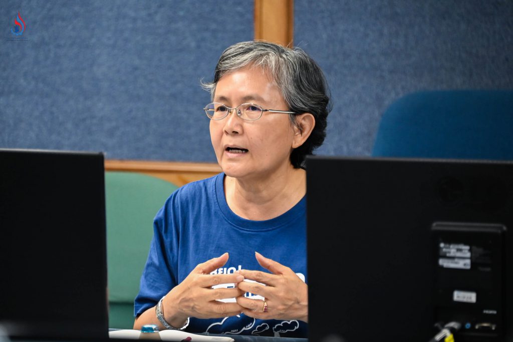 คุณเพ็ญโฉม แซ่ตั้ง ผู้อำนวยการมูลนิธิบูรณะนิเวศ