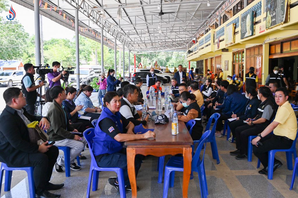 อธิบดีกรมโรงงานฯ นำทีมลงพื้นที่ตรวจสอบเหตุเพลิงไหม้ “วินโพรเสส จ.ระยอง” เร่งหารือดำเนินคดีให้ถึงที่สุด