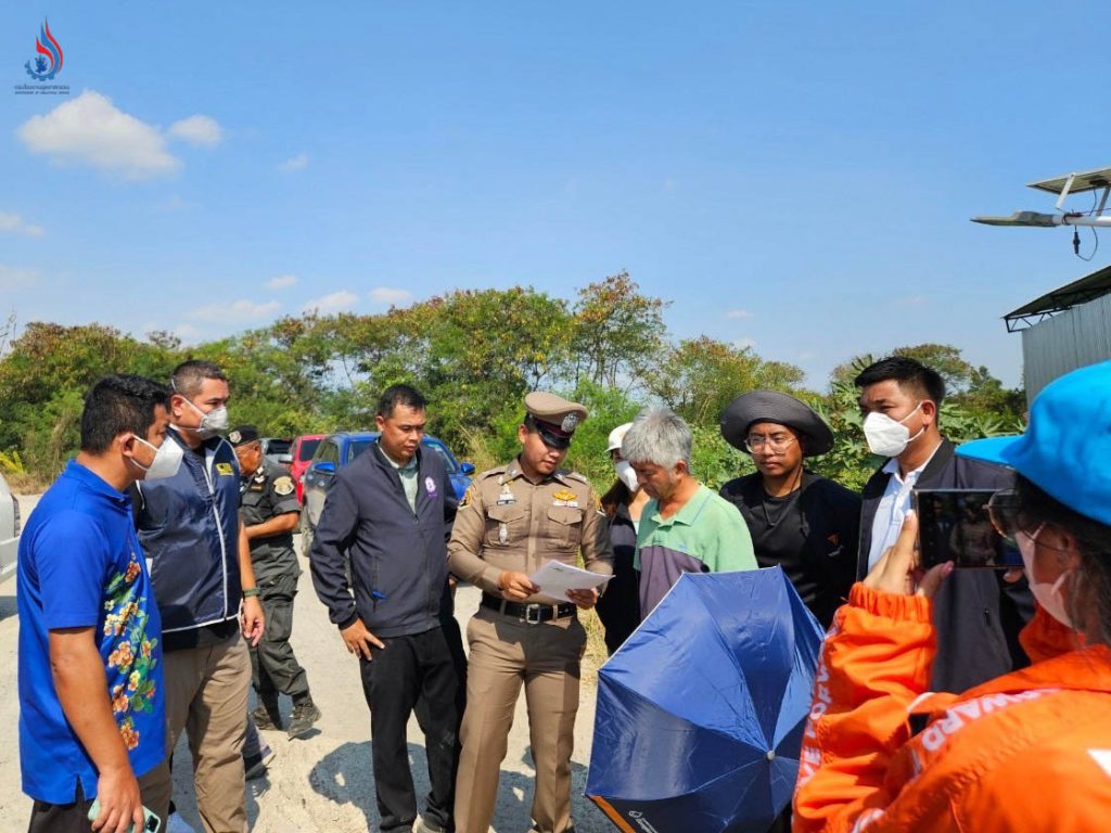 กรมโรงงานฯ นำทีมร่วมบุกตรวจค้นโรงงานเถื่อน ตามหมายศาลจังหวัดชลบุรี