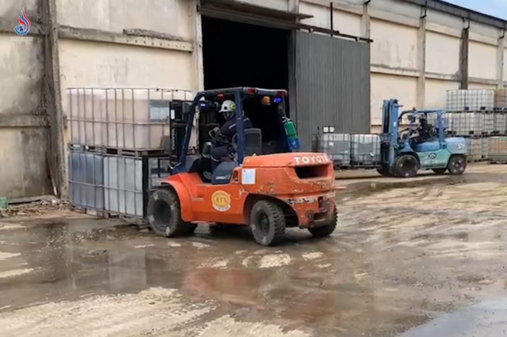 กระทรวงอุตฯ ขอบคุณทุกการสนับสนุน ในภารกิจสูบน้ำกรดบริเวณบ่อดินหน้าโกดังภาชี 376,000 ลิตร ป้องกันการไหลออกพื้นที่สาธารณะ เมื่อฤดูฝนมาถึง