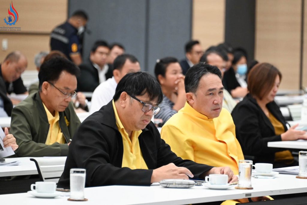 อธิบดีกรมโรงงาน ร่วมเสวนา “ทางออกกรณีมลพิษหนองพะวา สะท้อนปัญหากากอุตสาหกรรมอันตรายของไทย”