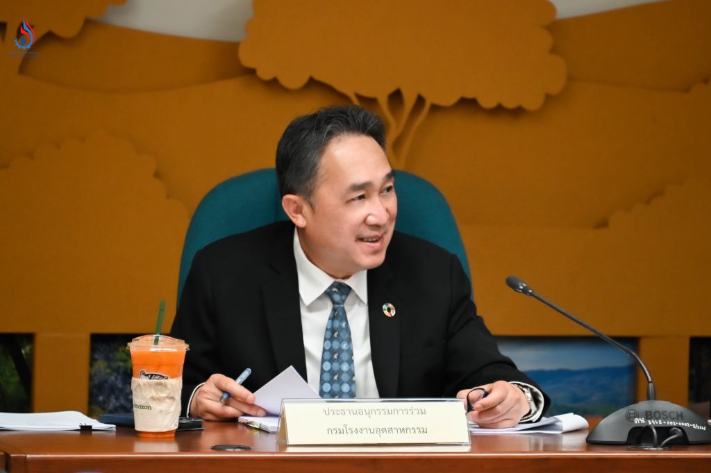 นายจุลพงษ์ ทวีศรี อธิบดีกรมโรงงานอุตสาหกรรม (กรอ.)