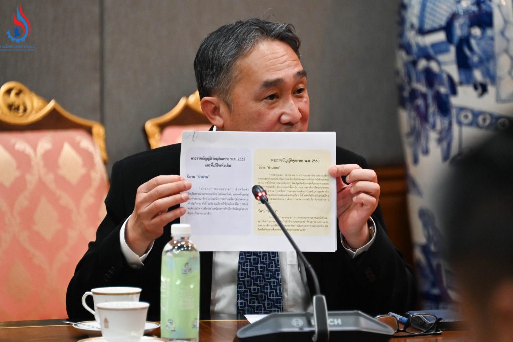 นายจุลพงษ์ ทวีศรี อธิบดีกรมโรงงานอุตสาหกรรม