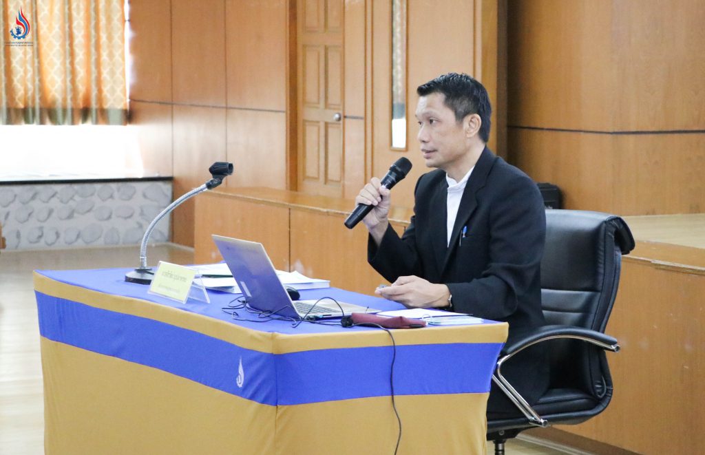 วิทยากร นายจิรวัฒน์ บุปผาพรหม ผู้อำนวยการกลุ่มกฏหมายและระเบียบ กม.