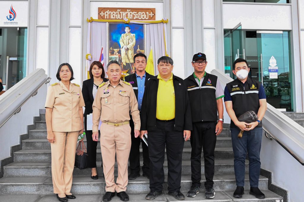 อธิบดีกรมโรงงานฯ แถลงต่อศาลจังหวัดระยอง ขอบำบัดกำจัดของเสียใน “วิน โพรเสส”เอง