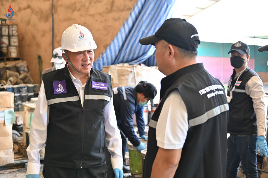 นายจุลพงษ์ ทวีศรี อธิบดีกรมโรงงานอุตสาหกรรม