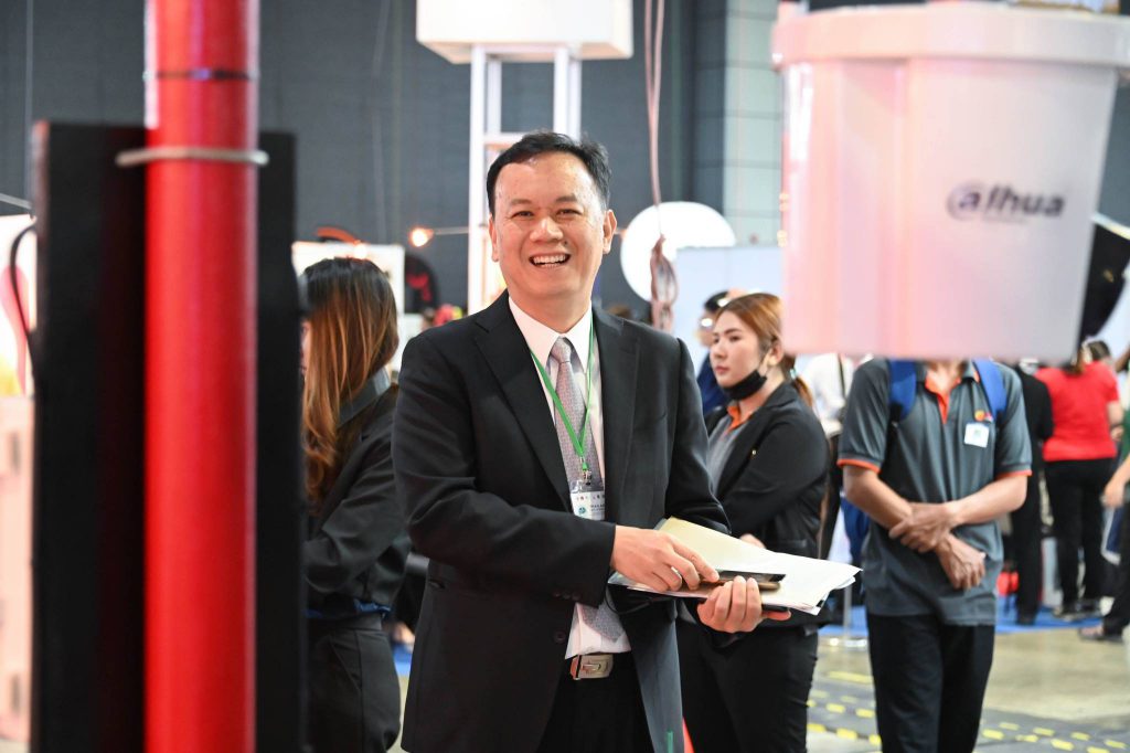 นายบวร สัตยาวุฒิพงศ์ ผู้อำนวยการกองส่งเสริมเทคโนโลยีความปลอดภัยโรงงาน กรอ.