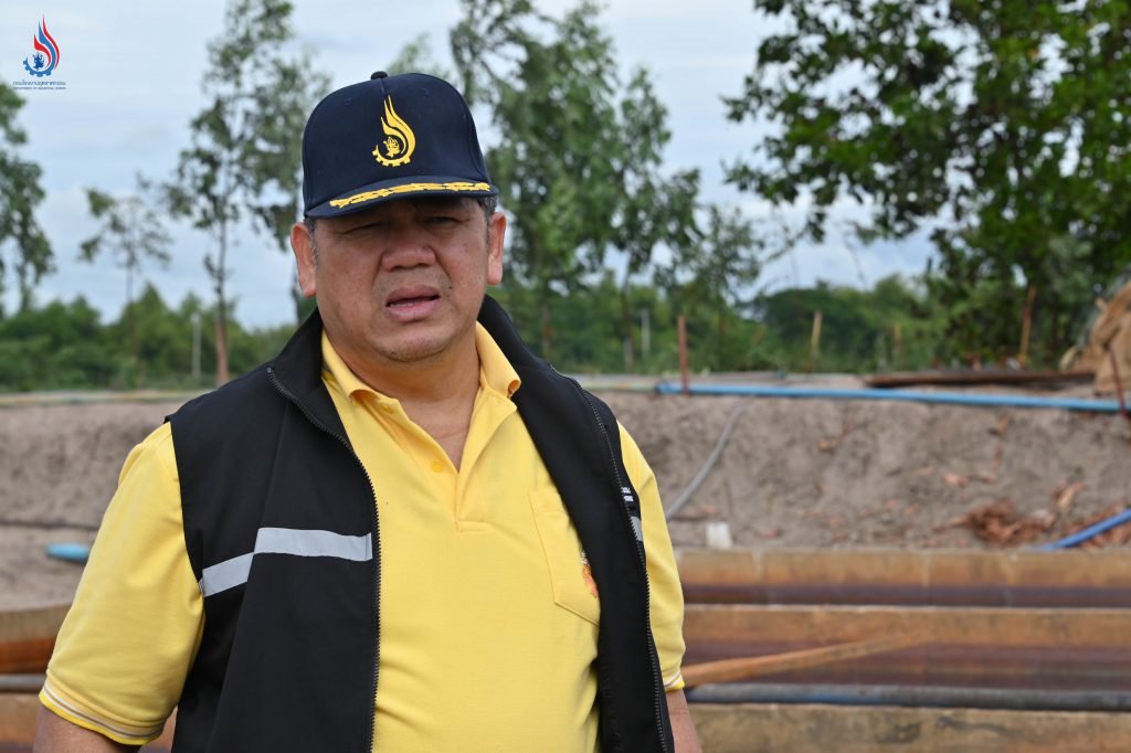 นายสุนทร แก้วสว่าง รองอธิบดีกรมโรงงานอุตสาหกรรม