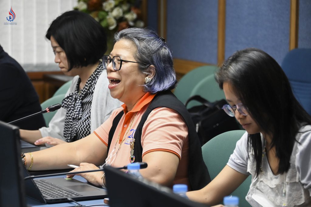 ร่วมพิจารณาทบทวนการควบคุมการปล่อยมลพิษ PM2.5 (PM2.5 Emission Inventory) จากภาคอุตสาหกรรม