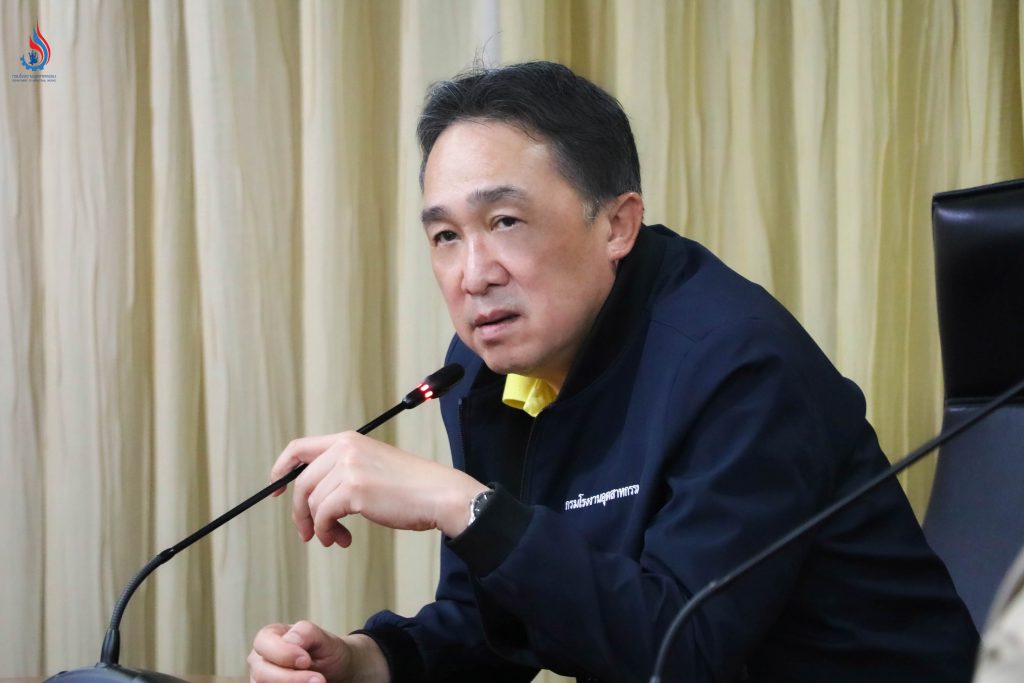 นายจุลพงษ์ ทวีศรี อธิบดีกรมโรงงานอุตสาหกรรม เป็นประธานการหารือร่วมกับเจ้าหน้าที่ตำรวจ