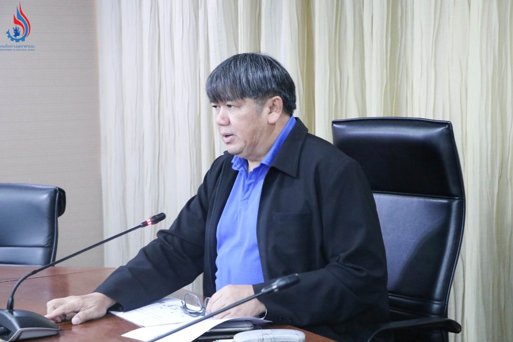 นายสุนทร แก้วสว่าง รองอธิบดีกรมโรงงานอุตสาหกรรม