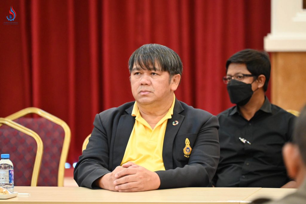 นายสุนทร แก้วสว่าง รองอธิบดีกรมโรงงานอุตสาหกรรม