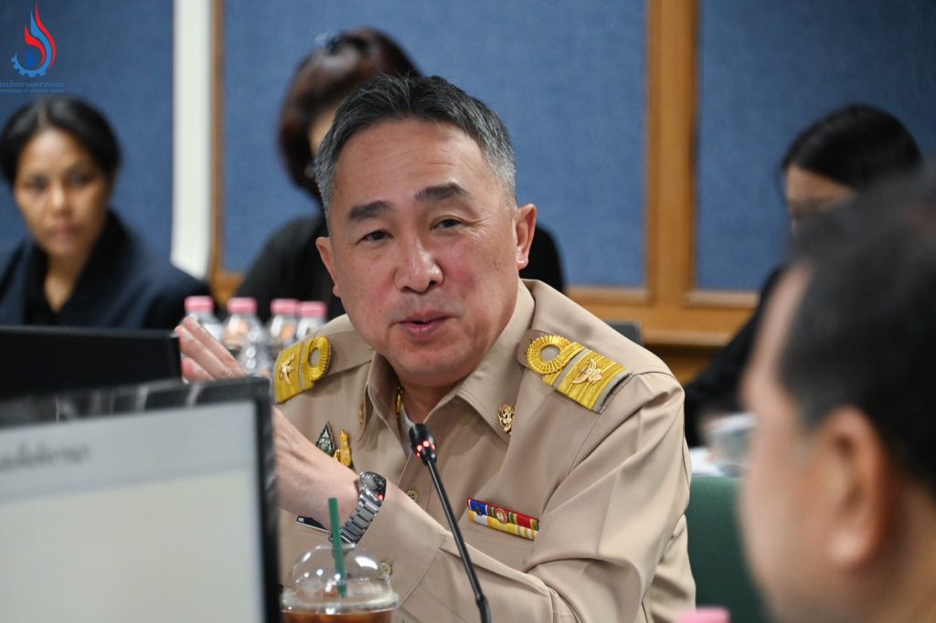 นายจุลพงษ์ ทวีศรี อธิบดีกรมโรงงานอุตสาหกรรม 