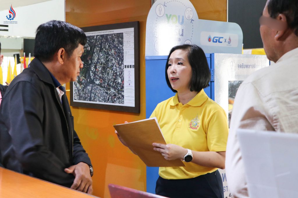 นางจุฬารัตน์ มณีเสถียรรัตนา เลขานุการกรม