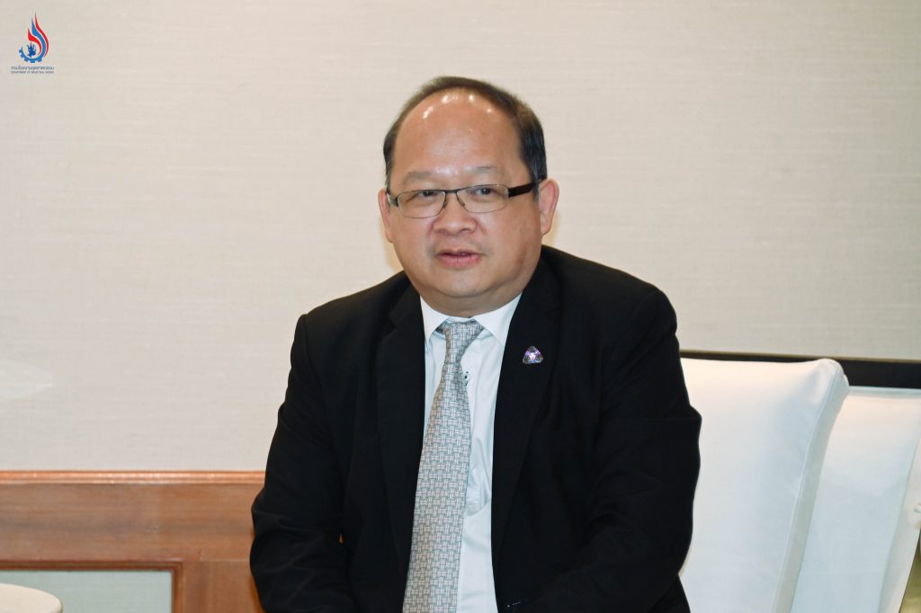 นายเกรียงไกร เธียรนุกุล ประธานสภาอุตสาหกรรมแห่งประเทศไทย