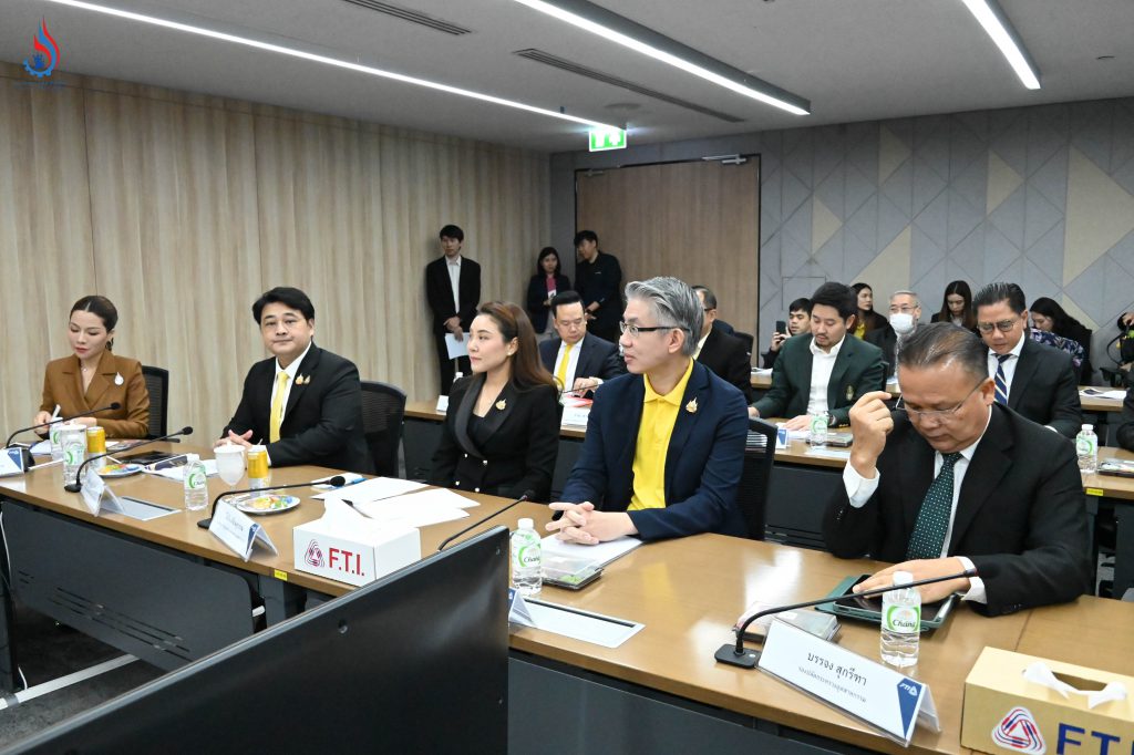 รองอธิบดีกรมโรงงาน ร่วมประชุมแนวทางขับเคลื่อนภาคอุตสาหกรรม ผลักดัน Green Productivity เร่งยกระดับอุตสาหกรรมเดิม และพัฒนาอุตสาหกรรมใหม่