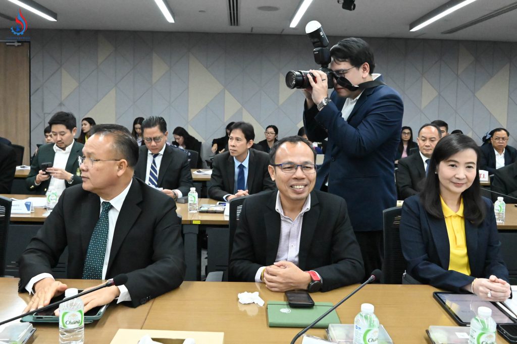 รองอธิบดีกรมโรงงาน ร่วมประชุมแนวทางขับเคลื่อนภาคอุตสาหกรรม ผลักดัน Green Productivity เร่งยกระดับอุตสาหกรรมเดิม และพัฒนาอุตสาหกรรมใหม่