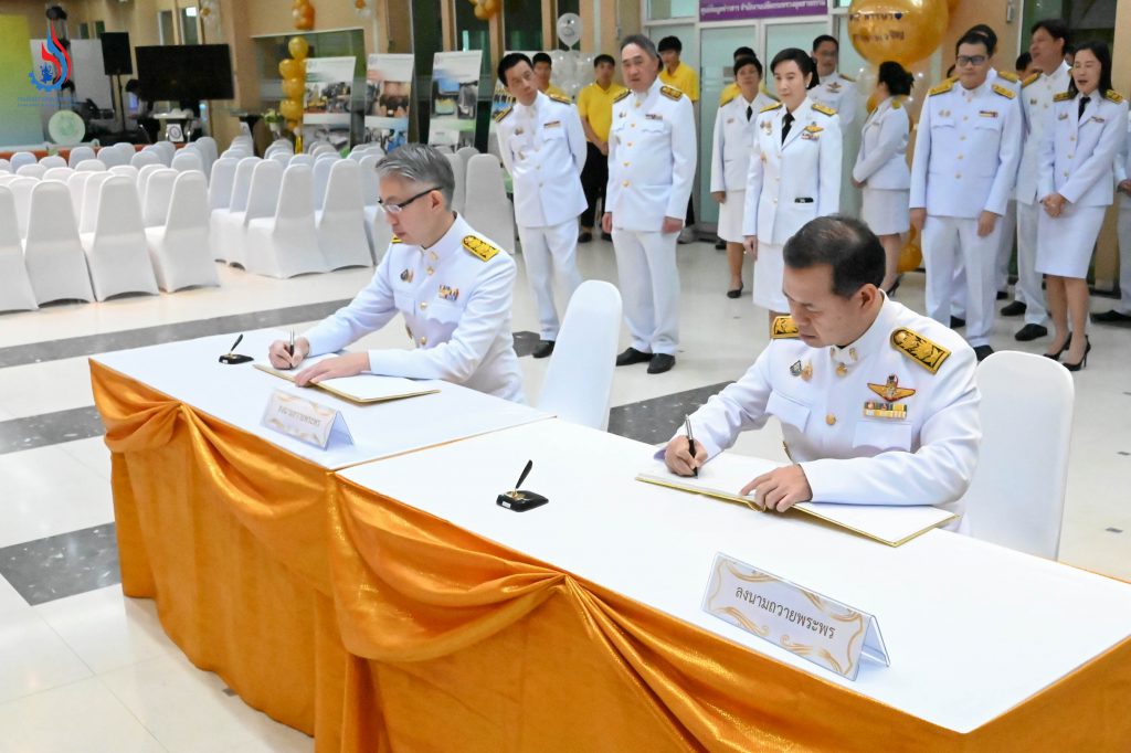 กรมโรงงานฯ ร่วมถวายพระพรชัยมงคลพระบาทสมเด็จพระเจ้าอยู่หัว เนื่องในโอกาสพระราชพิธีมหามงคลเฉลิมพระชนมพรรษา 6 รอบ 28 กรกฎาคม 2567 ในพิธีถวายสัตย์ปฏิญาณเพื่อเป็นข้าราชการที่ดีและพลังของแผ่นดิน