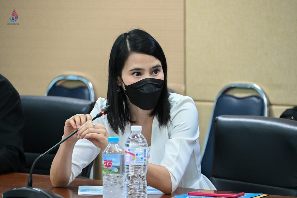 ร่วมนำเสนอข้อมูลการศึกษา ข้อมูลการรายงาน และการวิเคราะห์ถึงผลกระทบที่อาจเกิดขึ้น