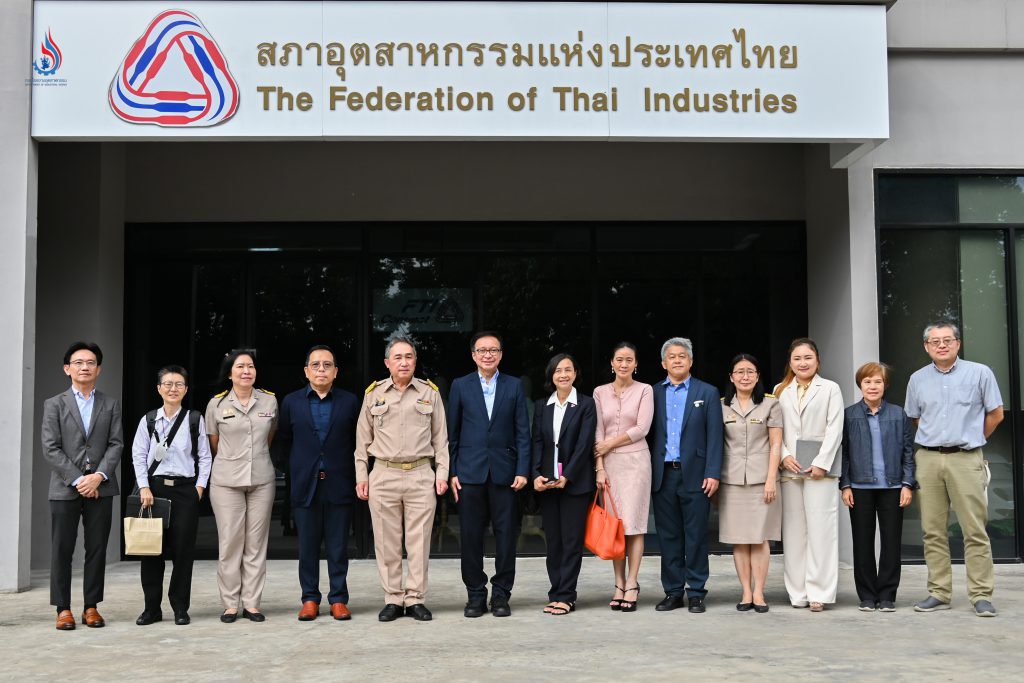 ร่วมผลักดันการเพิ่มมูลค่ากากของเสียอุตสาหกรรมให้เป็นวัตถุดิบหรือผลิตภัณฑ์ใหม่ สู่การสิ้นสุดการเป็นของเสียตามแนวคิดเศรษฐกิจหมุนเวียน (Circular Economy)