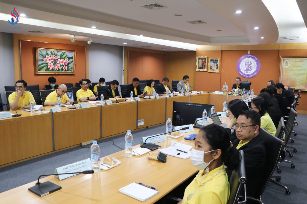 รองอธิบดีกรมโรงงานฯ ต้อนรับคณะผู้ตรวจราชการกระทรวงอุตสาหกรรม ในโอกาสเข้าตรวจ แนะนำ และติดตามผลการปฏิบัติราชการของกรมโรงงานอุตสาหกรรม ประจำปีงบประมาณ 2567