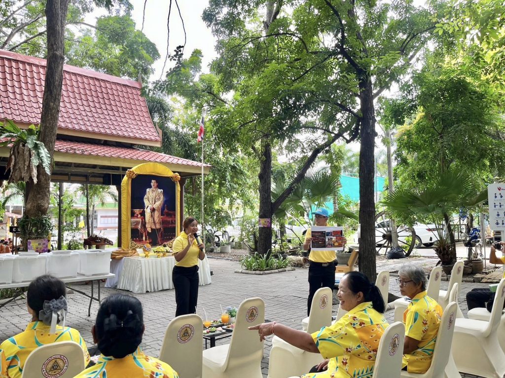 กิจกรรมการบรรยายให้ความรู้ความเข้าใจจากเจ้าหน้าที่กรมโรงงานอุตสาหกรรม
