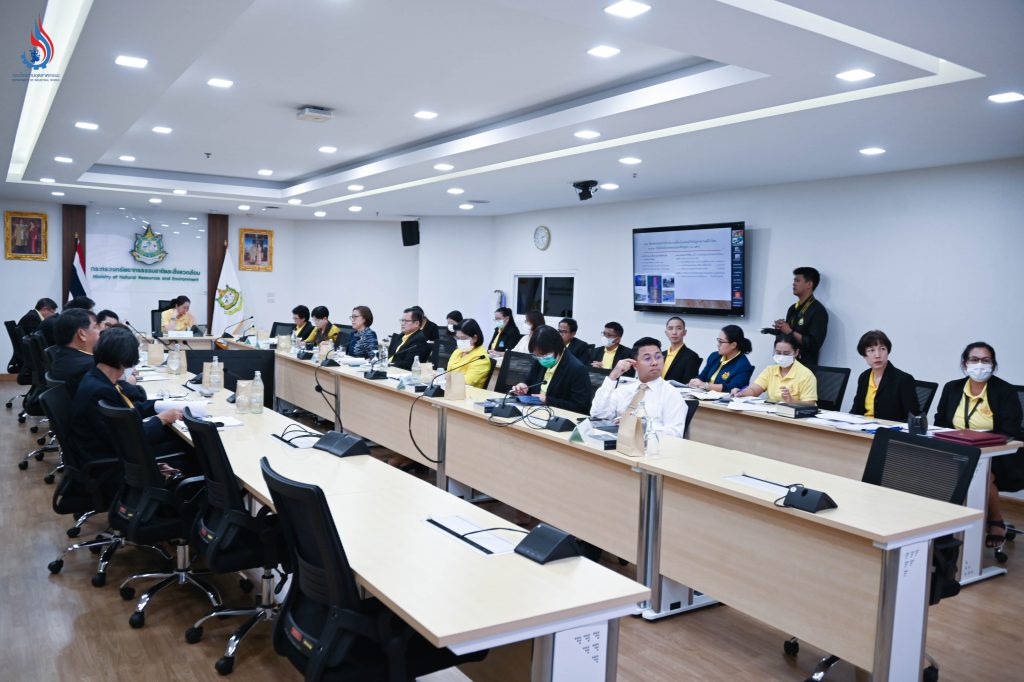 อธิบดีกรมโรงงานฯ ร่วมการประชุมคณะกรรมการควบคุมมลพิษ เร่งแก้ไขปัญหาสารเคมีรั่วไหล